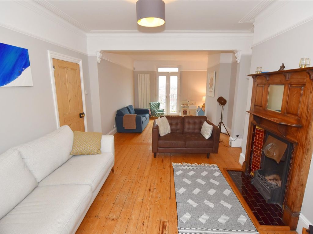 3 bed terraced house for sale in Lullington Road, Upper Knowle, Knowle, Bristol BS4, £599,995