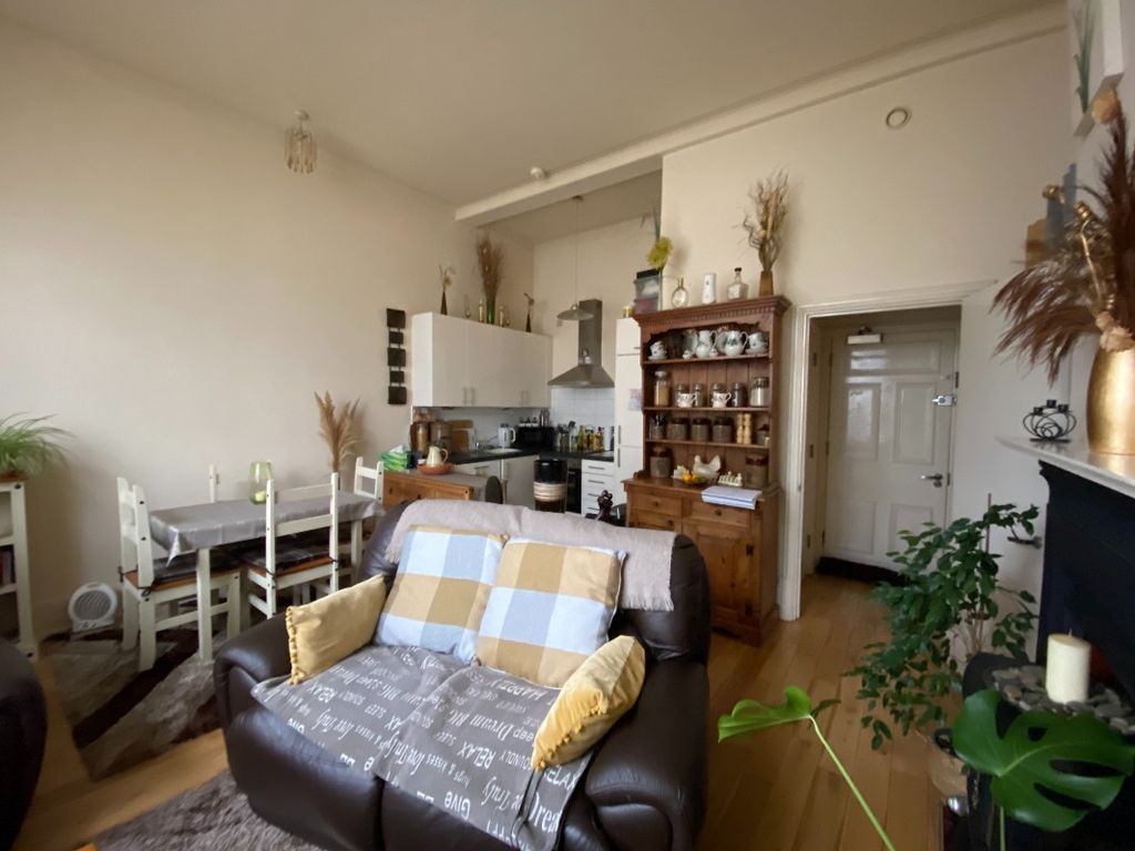 1 bed flat for sale in High Street, Rotherham S60, £79,950