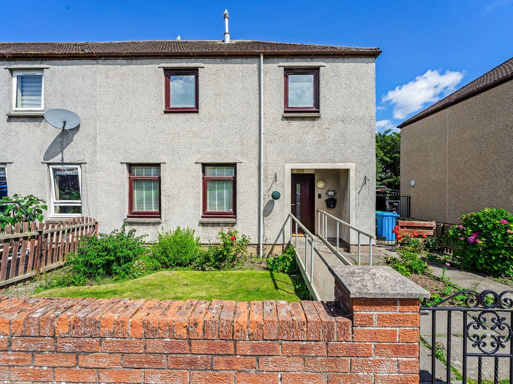 3 bed end terrace house for sale in Dunearn Drive, Kirkcaldy KY2, £114,500