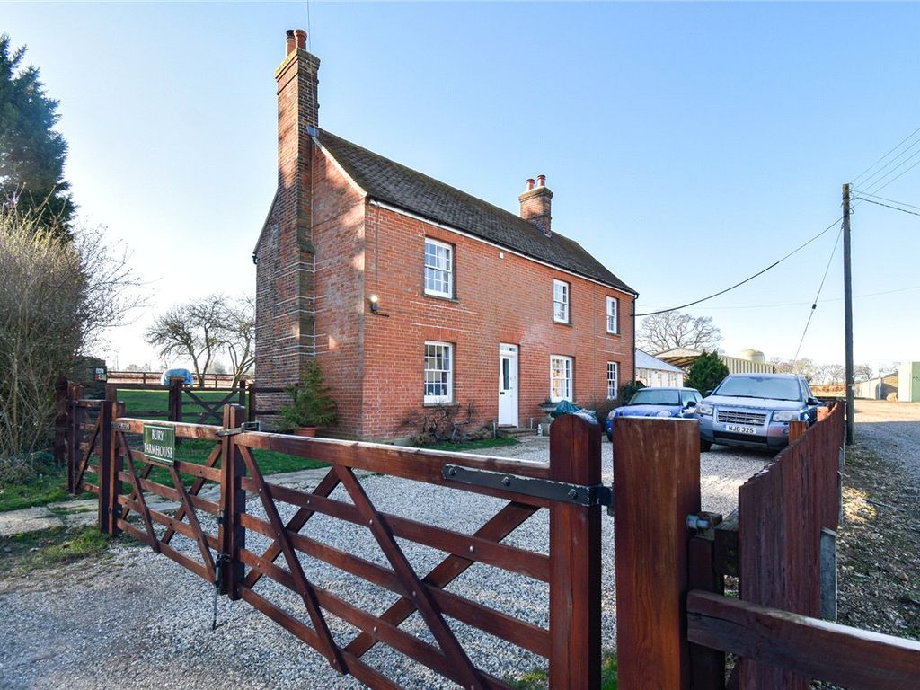 3 bed detached house to rent in Rickling Green, Saffron Walden, Essex CB11, £2,300 pcm