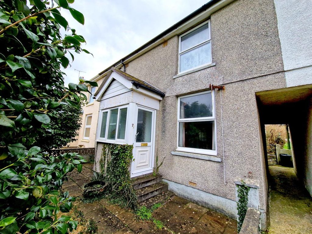 3 bed terraced house for sale in Gibson Way, Porthleven, Helston TR13, £225,000