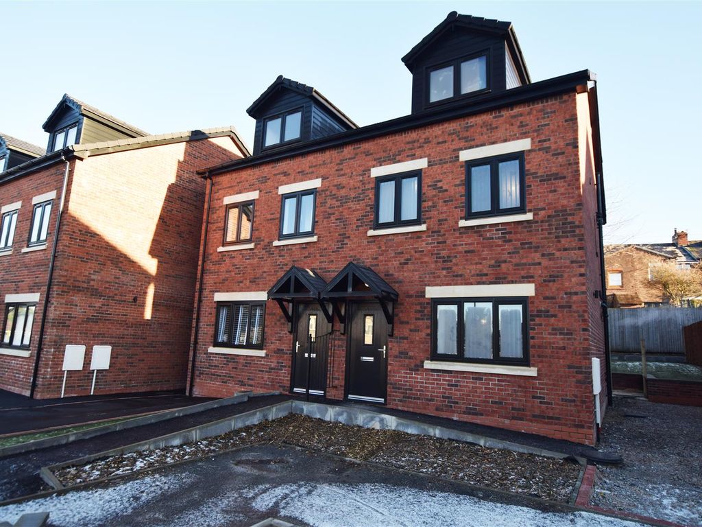 New home, 3 bed property for sale in Tonge Mews, Middleton, Manchester M24, £310,000