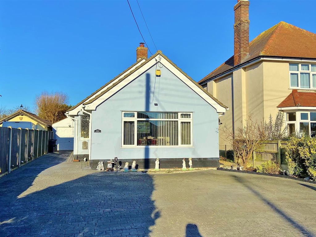 3 bed detached bungalow for sale in Frinton Road, Kirby Cross, Frinton-On-Sea CO13, £379,995