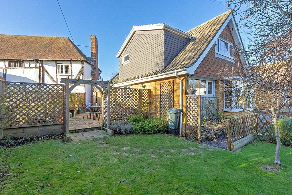 3 bed detached house for sale in Bannister Hill, Borden, Sittingbourne, Kent ME9, £625,000