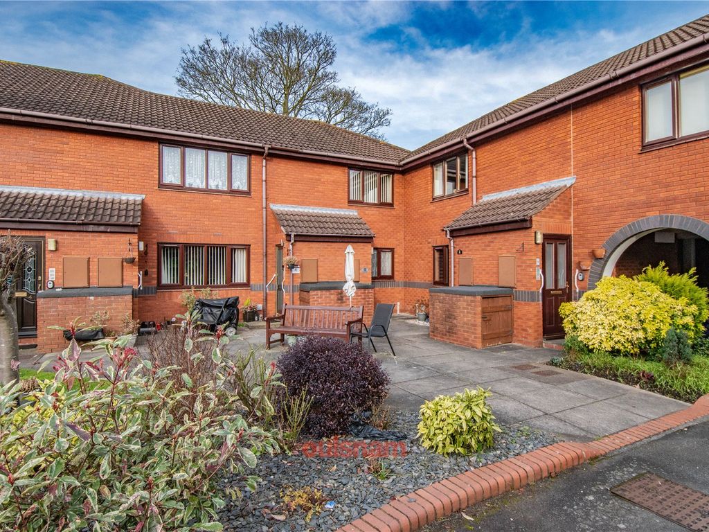 1 bed flat for sale in Housman Park, Bromsgrove, Worcestershire B60, £75,000