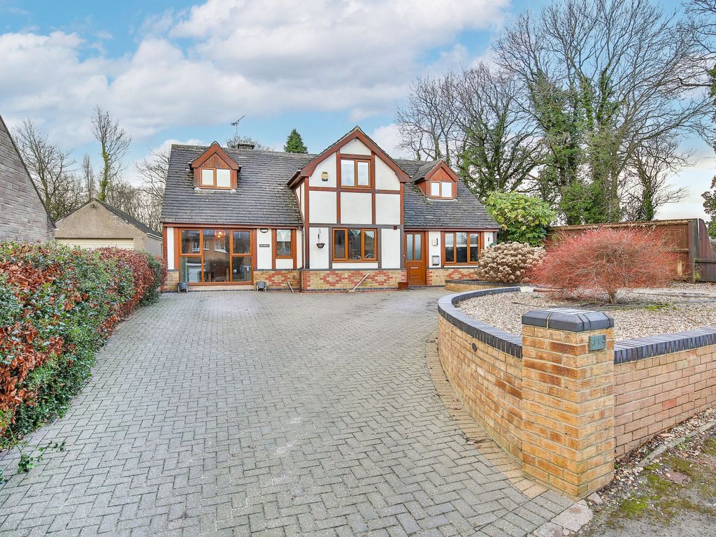5 bed detached house for sale in Ashover Road, Old Tupton S42, £500,000