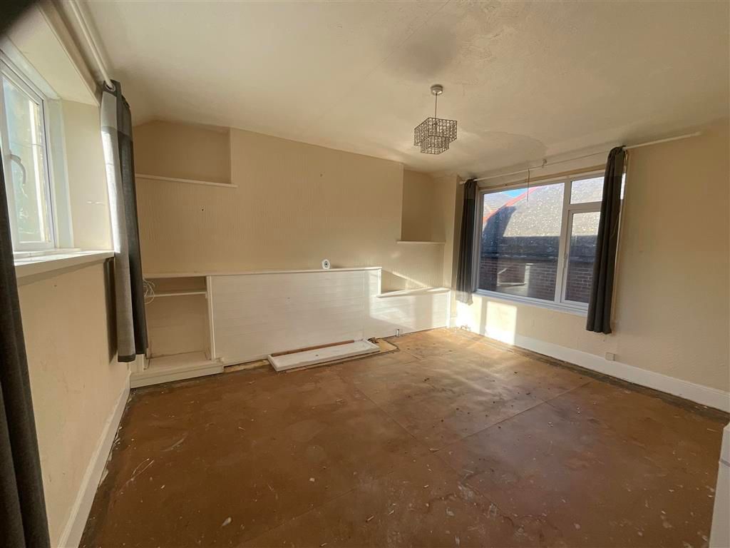 1 bed flat for sale in Union Street, Ryde, Isle Of Wight PO33, £75,000