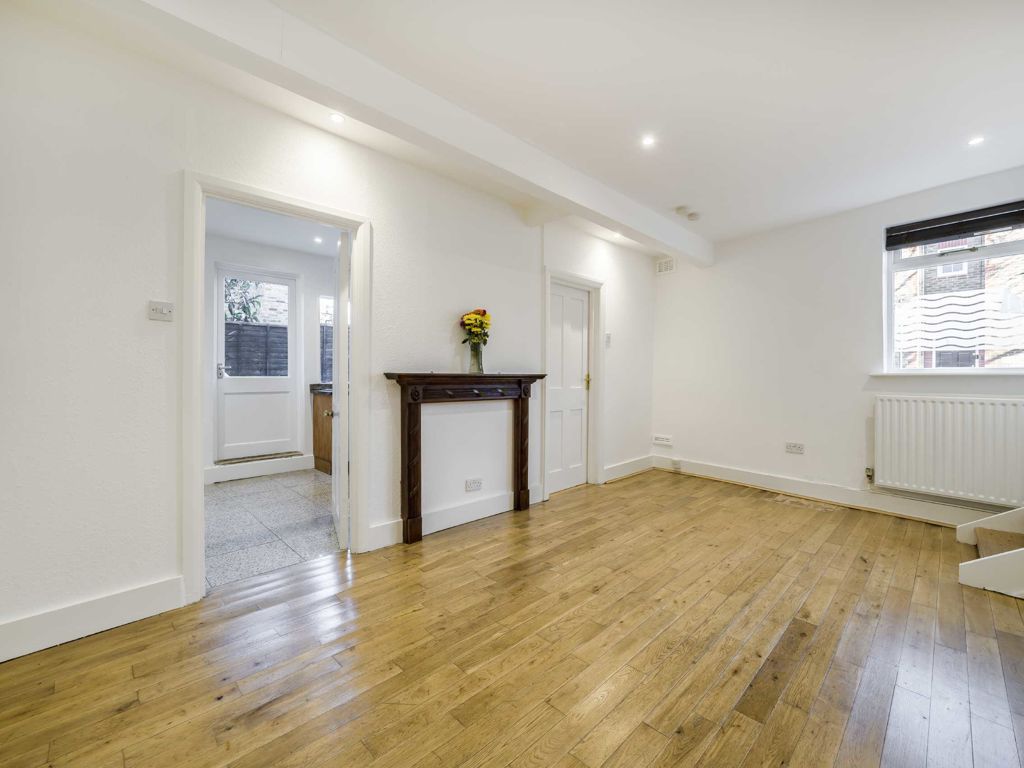 2 bed flat to rent in Althea Street, Fulham, London SW6, £2,097 pcm