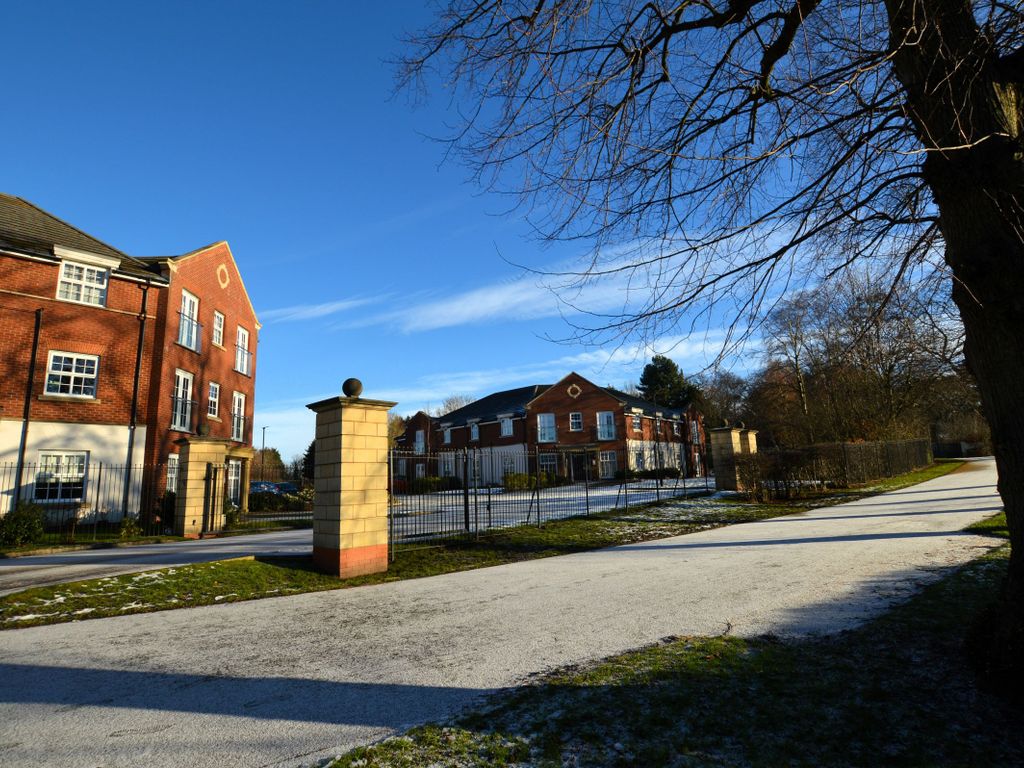 2 bed flat for sale in Welford House, Priorswood Grove, Liverpool L14, £175,000