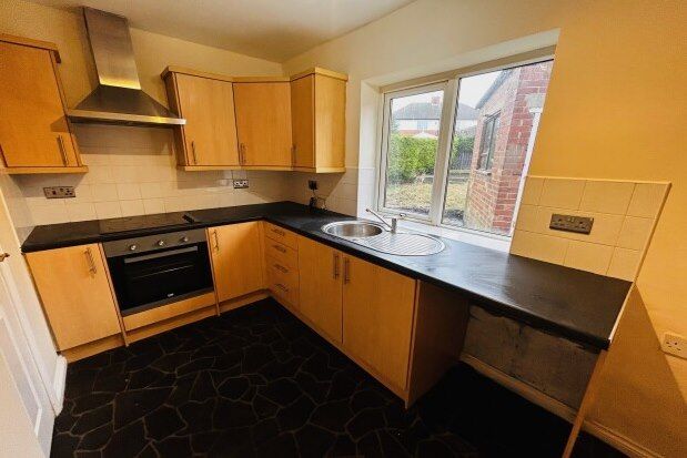 3 bed property to rent in Park Drive, Durham DH7, £800 pcm