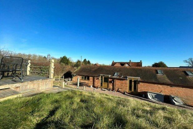 2 bed barn conversion to rent in Shelfield, Alcester B49, £1,650 pcm