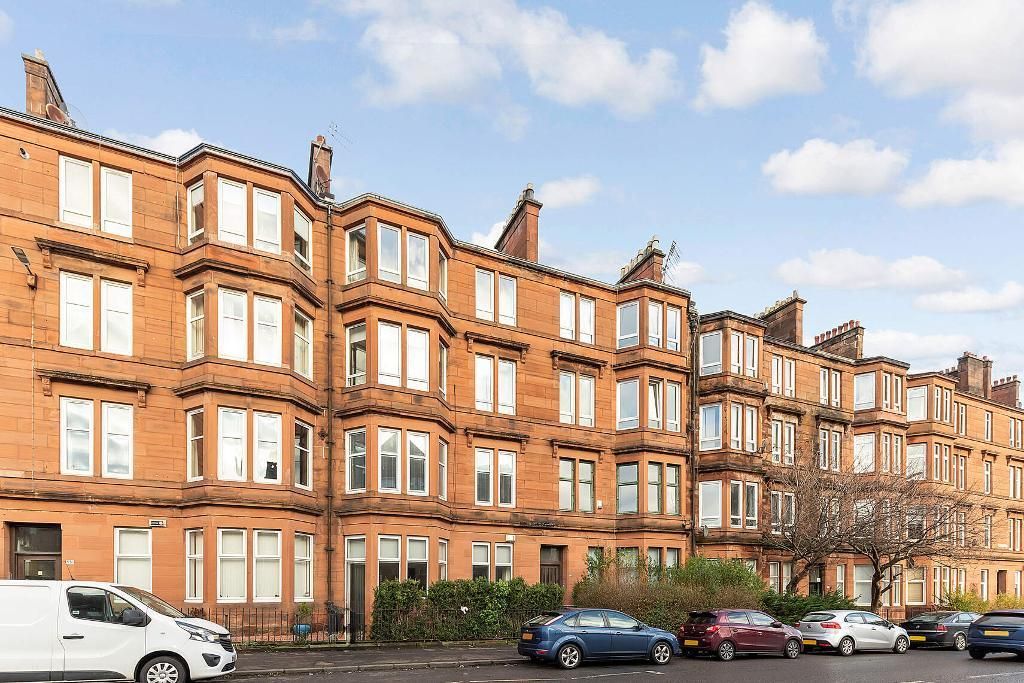 1 bed flat for sale in Alexandra Parade, Dennistoun G31, £140,000