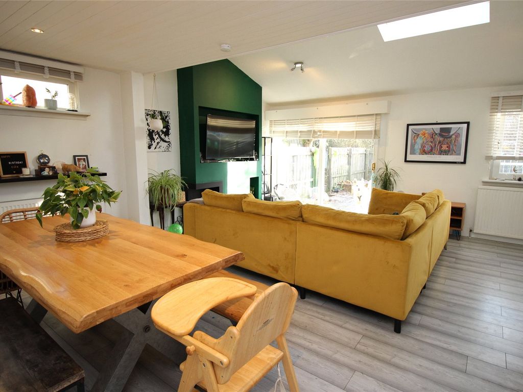 3 bed end terrace house for sale in Kronborg Way, East Kilbride, Glasgow G75, £180,000