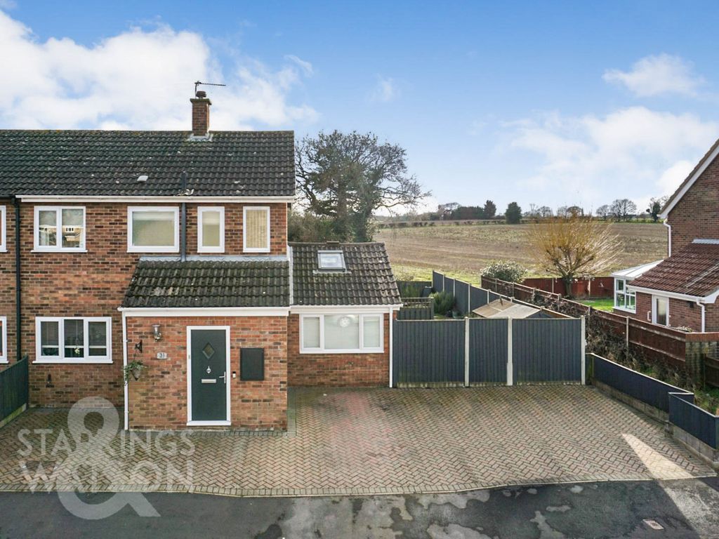 3 bed semi-detached house for sale in Millside, Hales, Norwich NR14, £320,000