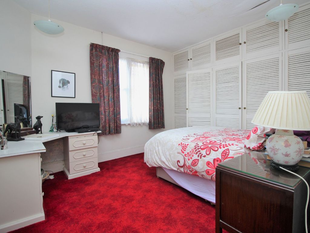 4 bed terraced house for sale in Ferndale Road, Hove BN3, £995,000