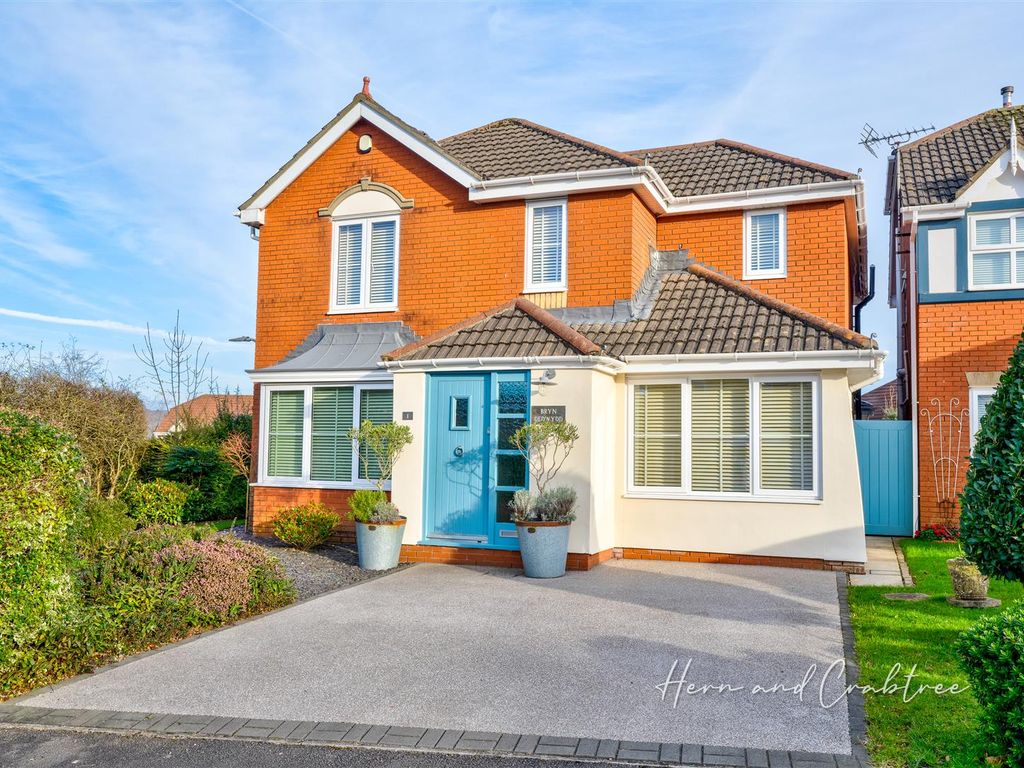 5 bed detached house for sale in Maes Y Fioled, Morganstown, Cardiff CF15, £475,000