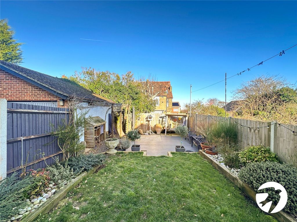 4 bed detached house for sale in Grange Way, Rochester, Kent ME1, £760,000