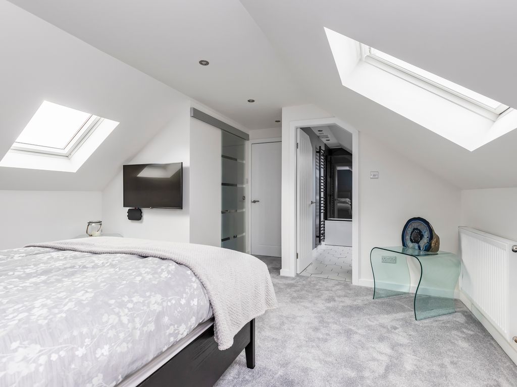 3 bed maisonette for sale in 103 Colinton Mains Grove, Colinton, Edinburgh EH13, £240,000