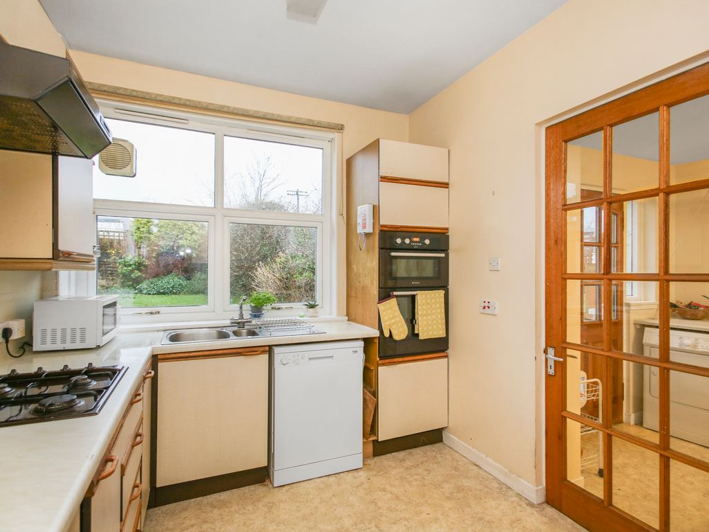 4 bed detached bungalow for sale in 9 Kirkhill Drive, Prestonfield, Edinburgh EH16, £470,000
