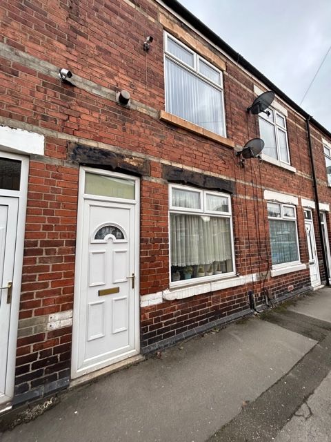 2 bed terraced house to rent in Badsley Street, Rotherham S65, £875 pcm