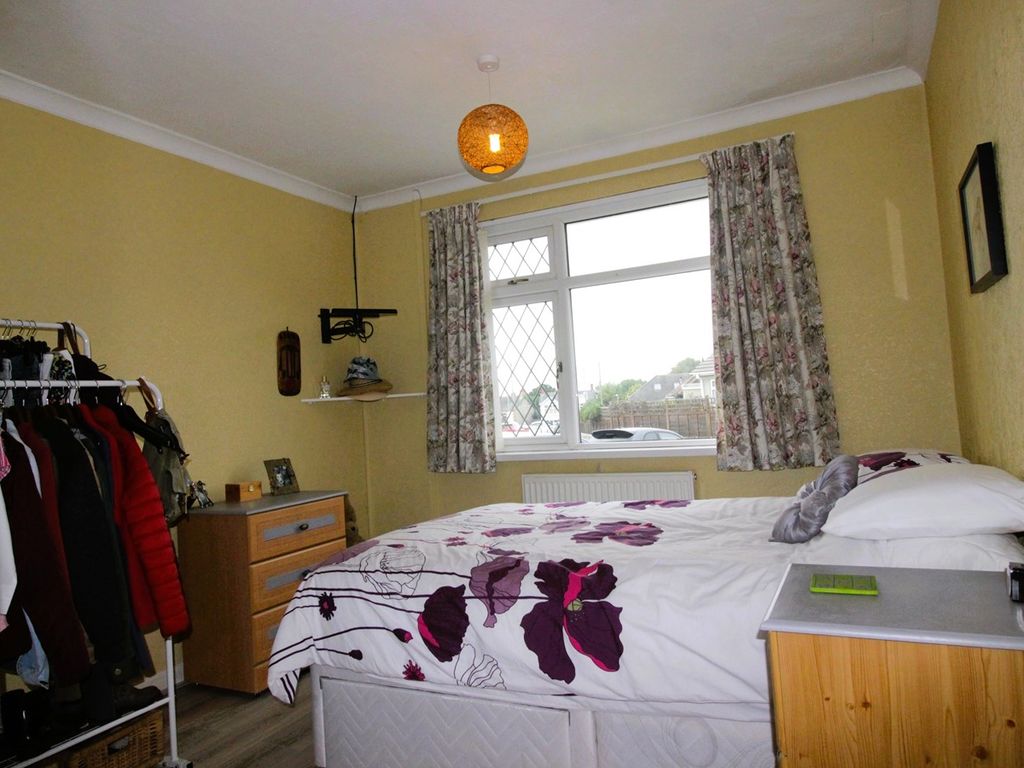 3 bed bungalow for sale in Spitzkop, Llantwit Major CF61, £280,000