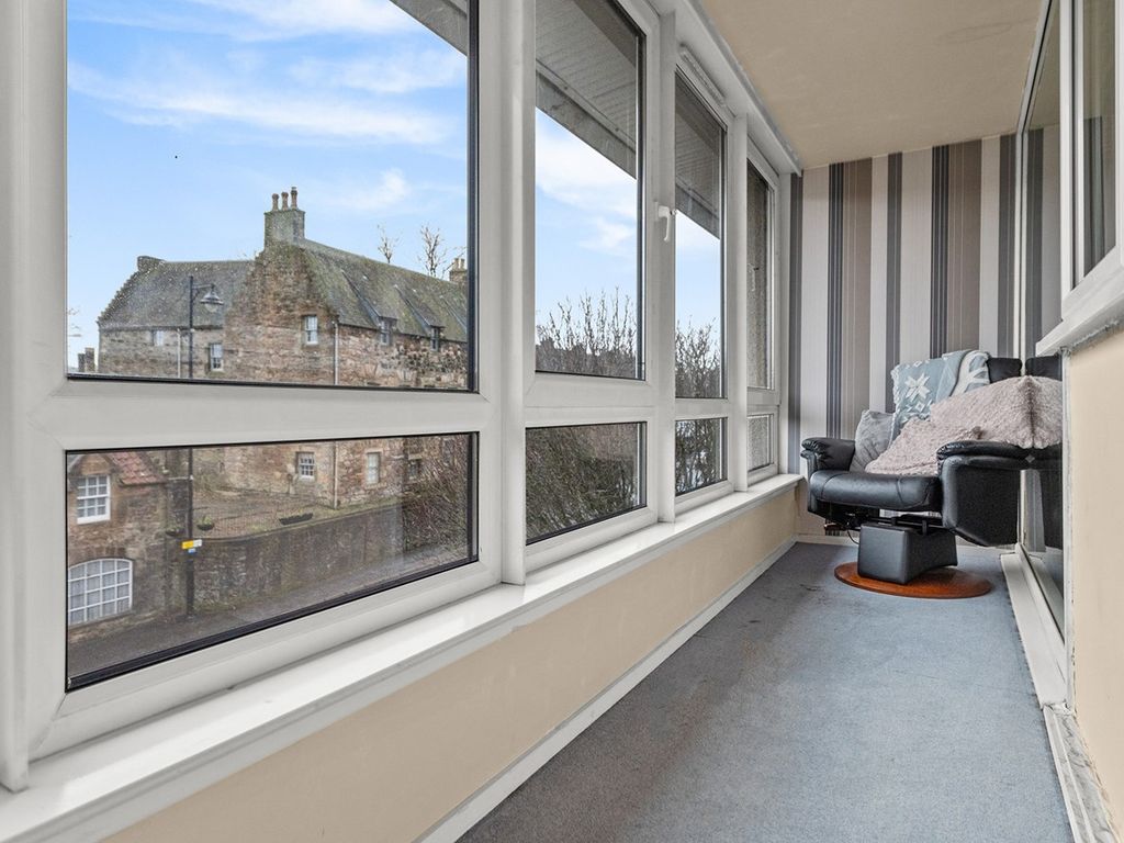 3 bed maisonette for sale in High Street, Linlithgow EH49, £150,000