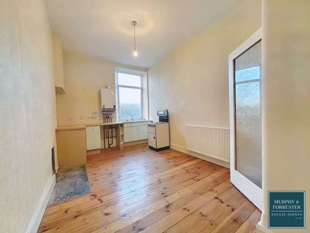 1 bed flat for sale in Flat 2/2, 24, Battlefield Avenue, Glasgow G42, £145,000