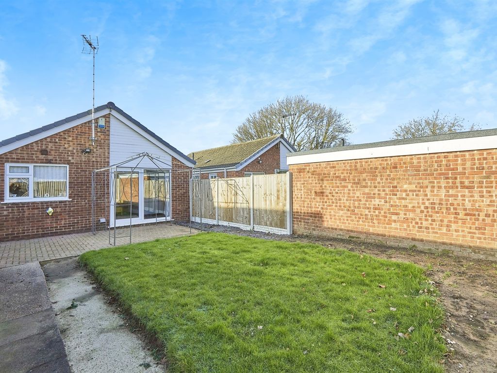 2 bed detached bungalow for sale in Wroxham Close, Shelton Lock, Derby DE24, £245,000
