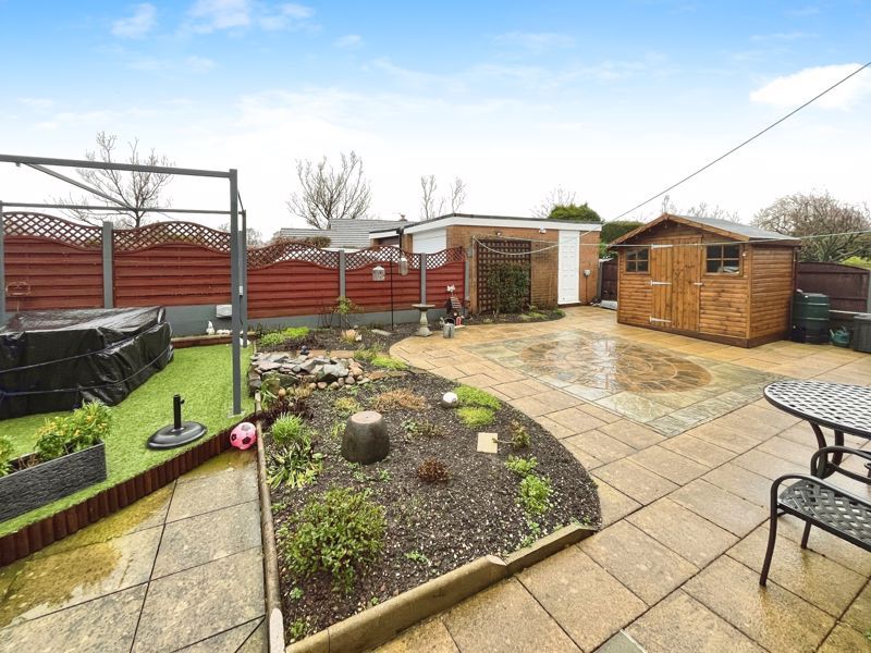 3 bed detached bungalow for sale in Helmsdale Avenue, Bolton BL3, £349,995