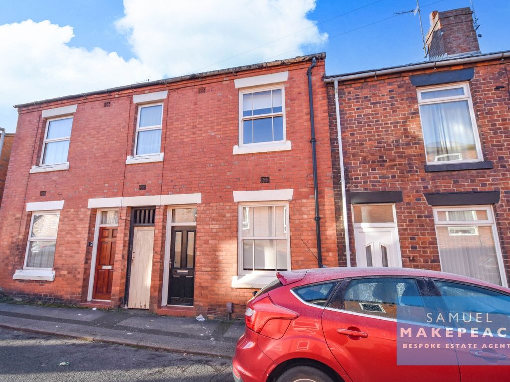 2 bed terraced house to rent in Harrison Street, Newcastle, Staffordshire ST5, £750 pcm
