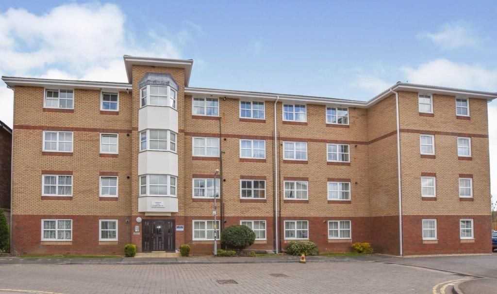1 bed flat for sale in Henry Bird Way, Northampton NN4, £119,950
