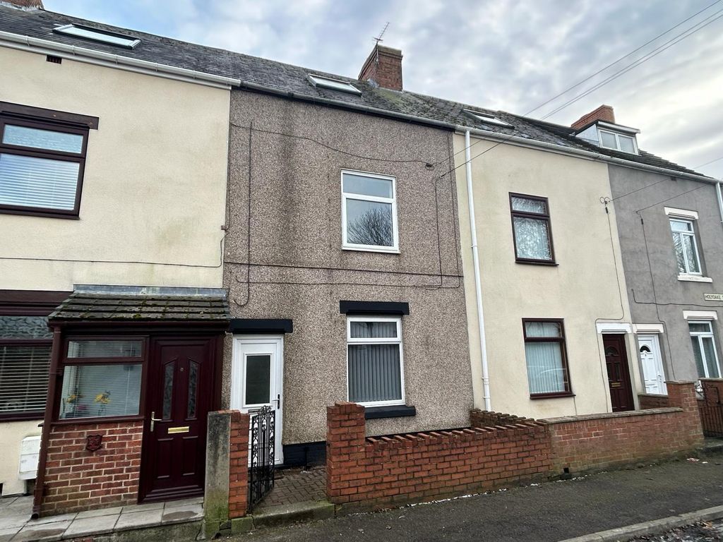 3 bed terraced house to rent in Holyoake Street, Ferryhill DL17, £500 pcm