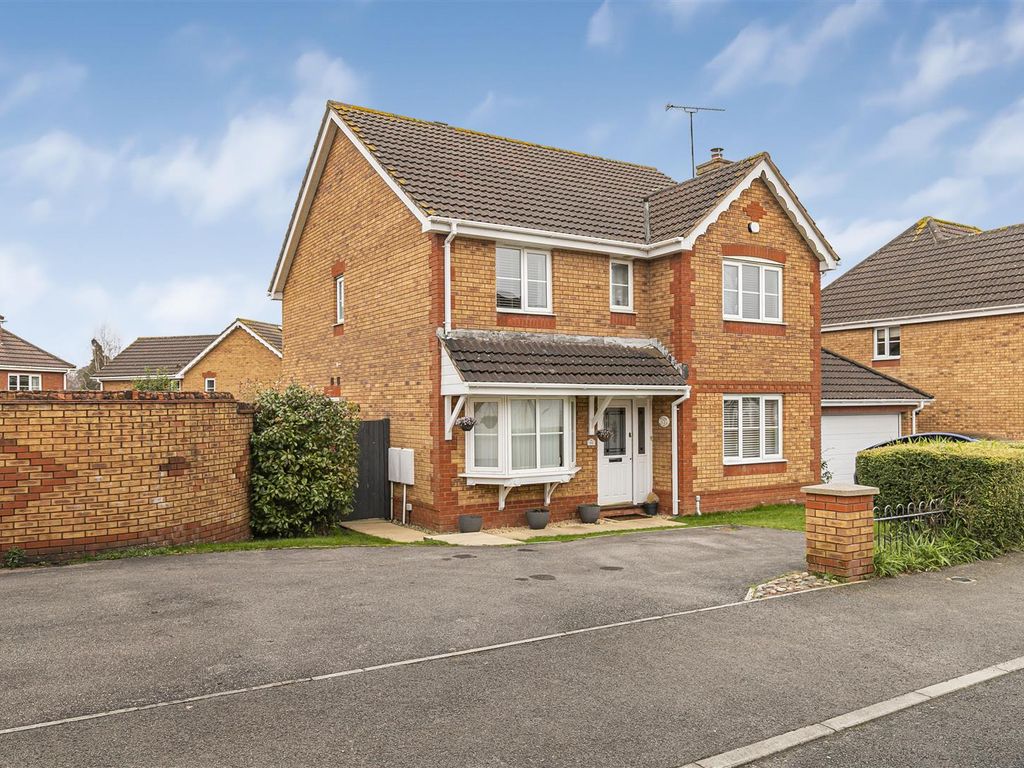 4 bed detached house for sale in Hither Mead, Frampton Cotterell, Bristol BS36, £650,000