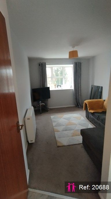 1 bed flat for sale in Honeywood Close, Portsmouth PO3, £135,000