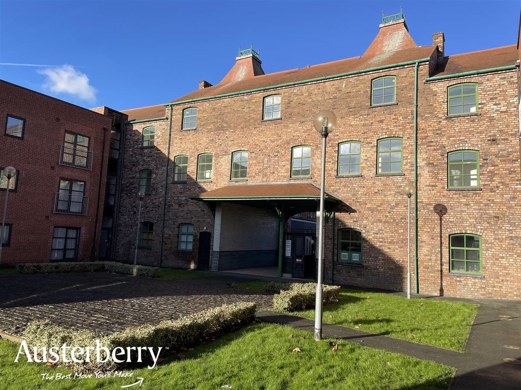 1 bed flat for sale in Hartley Court, Stoke-On-Trent ST4, £80,000
