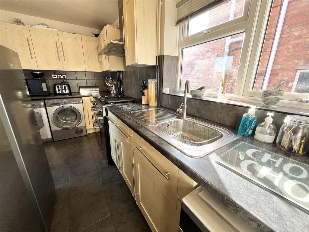 3 bed town house for sale in George Street, Enderby, Leicester LE19, £239,950