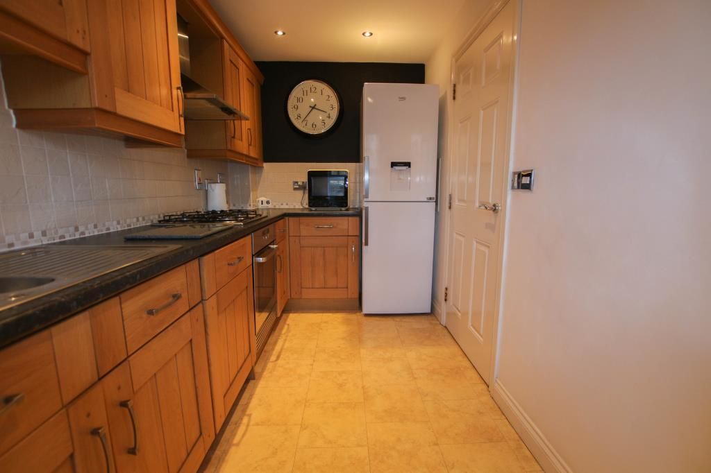 3 bed town house for sale in Longchamp Drive, Ely CB7, £335,000