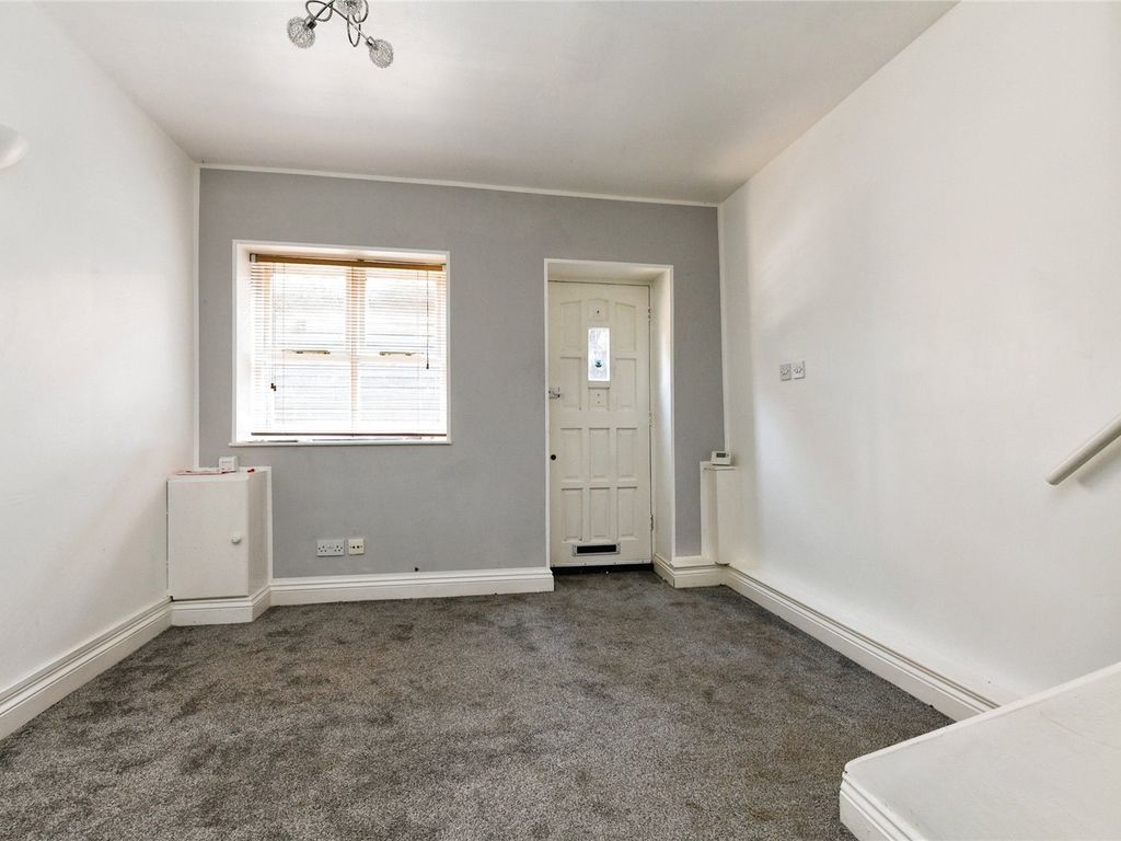 1 bed terraced house for sale in Coxtie Green Road, Pilgrims Hatch, Brentwood CM14, £250,000