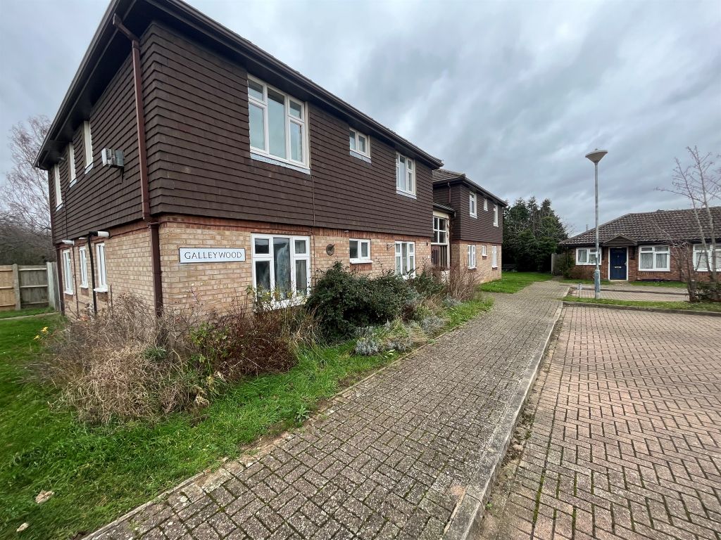 1 bed flat for sale in Galleywood, Ickleford, Hitchin SG5, £150,000