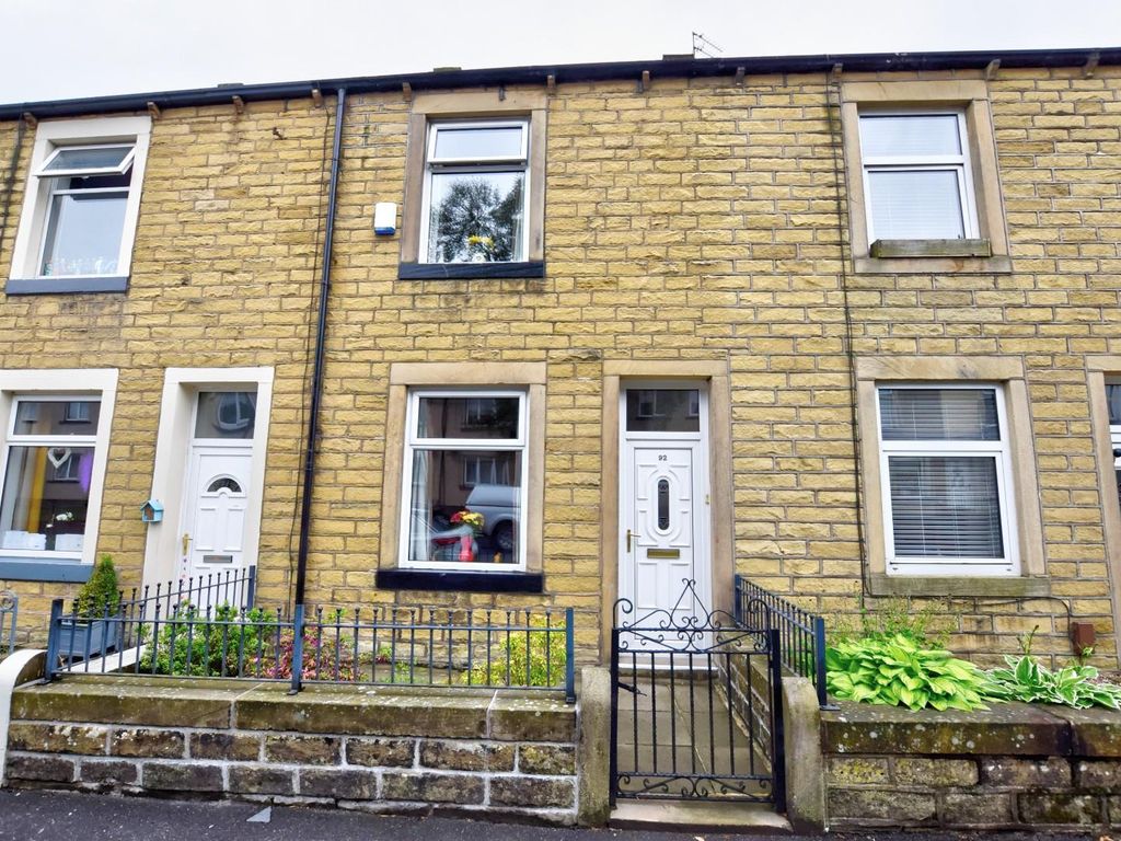 2 bed terraced house to rent in Oak Street, Colne BB8, £515 pcm