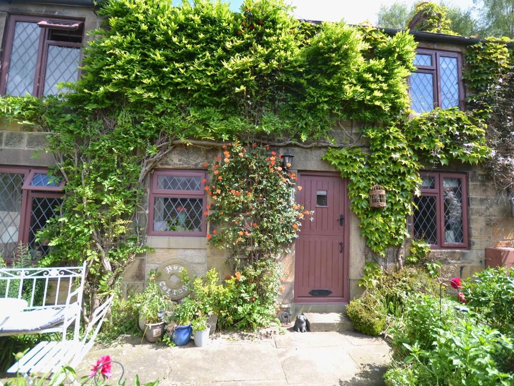 2 bed cottage for sale in Gorsey Bank, Wirksworth, Matlock DE4, £249,995