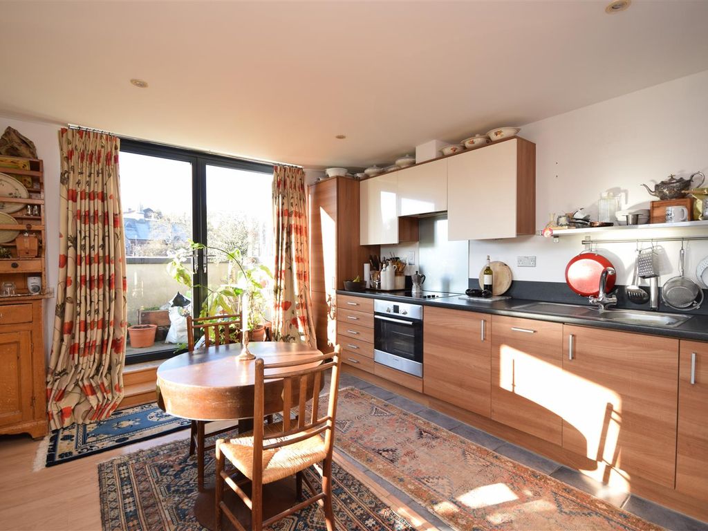 1 bed flat for sale in City Centre, Norwich NR1, £195,000