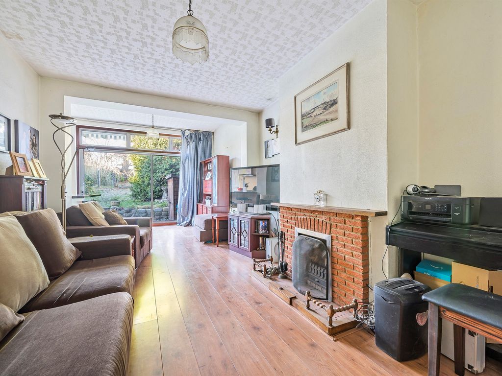 4 bed semi-detached house for sale in Gallants Farm Road, East Barnet, Barnet EN4, £800,000