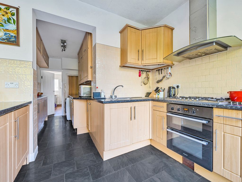 4 bed semi-detached house for sale in Gallants Farm Road, East Barnet, Barnet EN4, £800,000