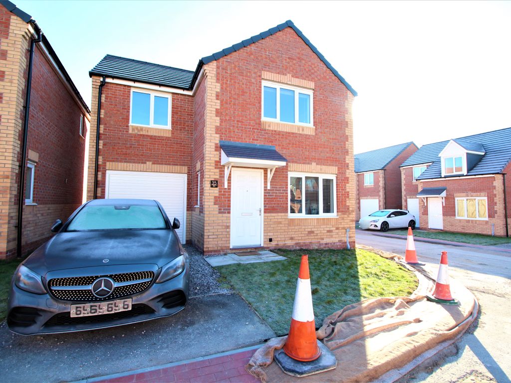 3 bed detached house for sale in Jenkin Way, Denaby Main, Doncaster DN12, £175,000