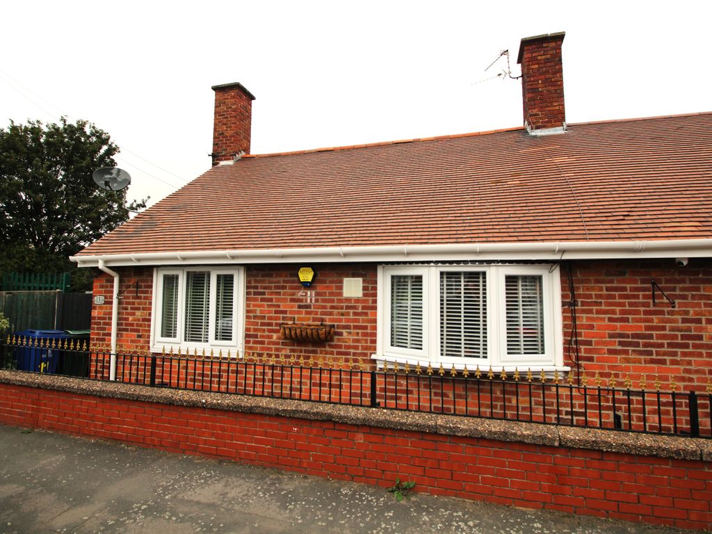 2 bed semi-detached bungalow for sale in Victoria Road, Mexborough S64, £125,000