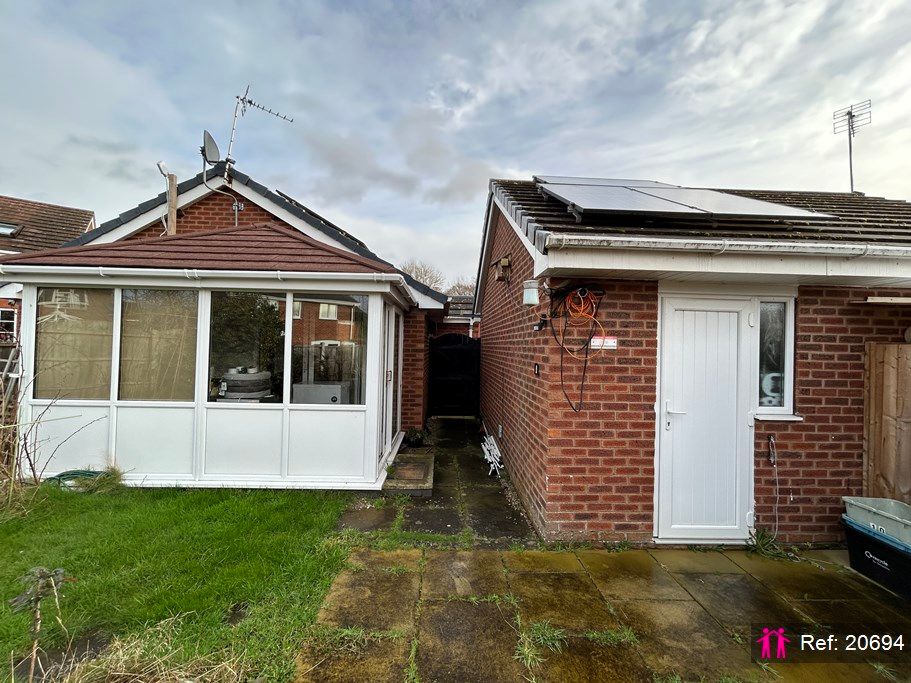 2 bed detached bungalow for sale in Dickens Place, Shrewsbury SY3, £275,000