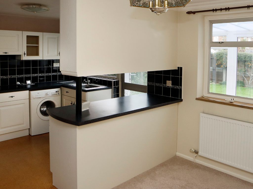 4 bed semi-detached house to rent in Eden Road, Ipswich IP4, £1,350 pcm