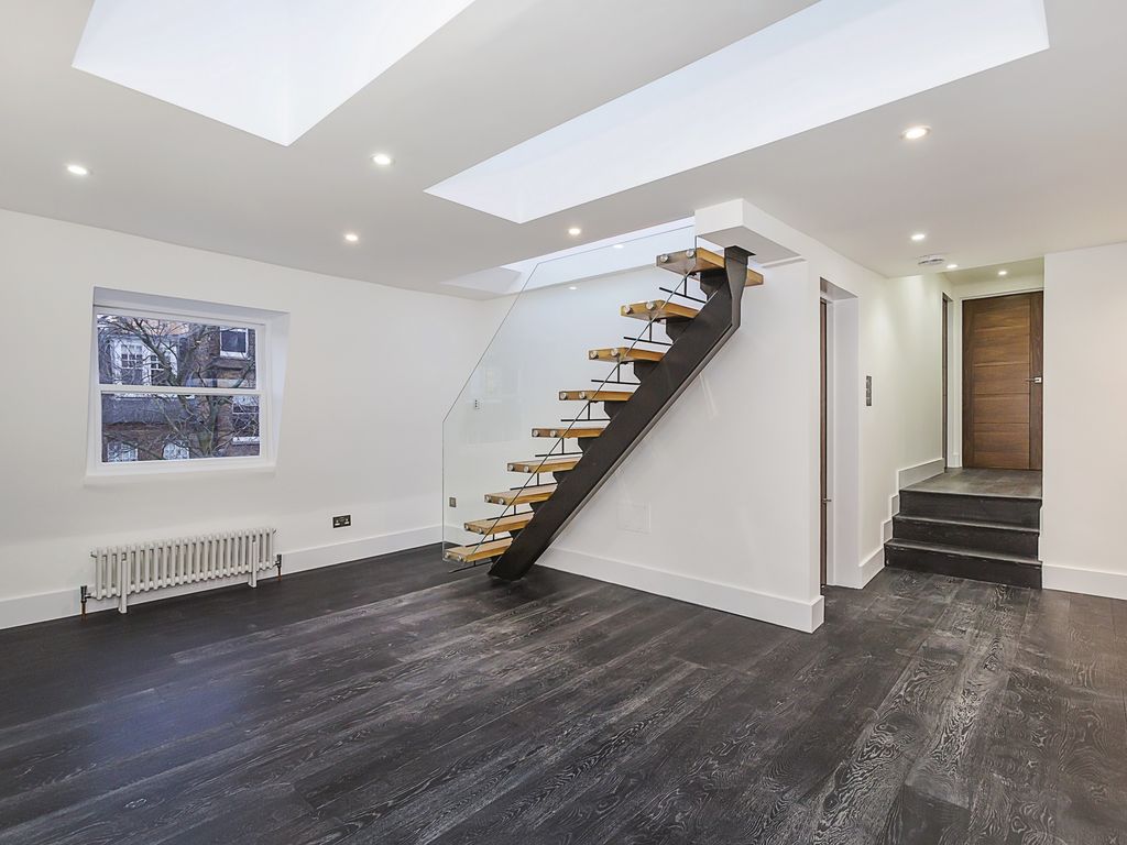 2 bed flat for sale in Hornton Street, Kensington, London W8, £1,425,000