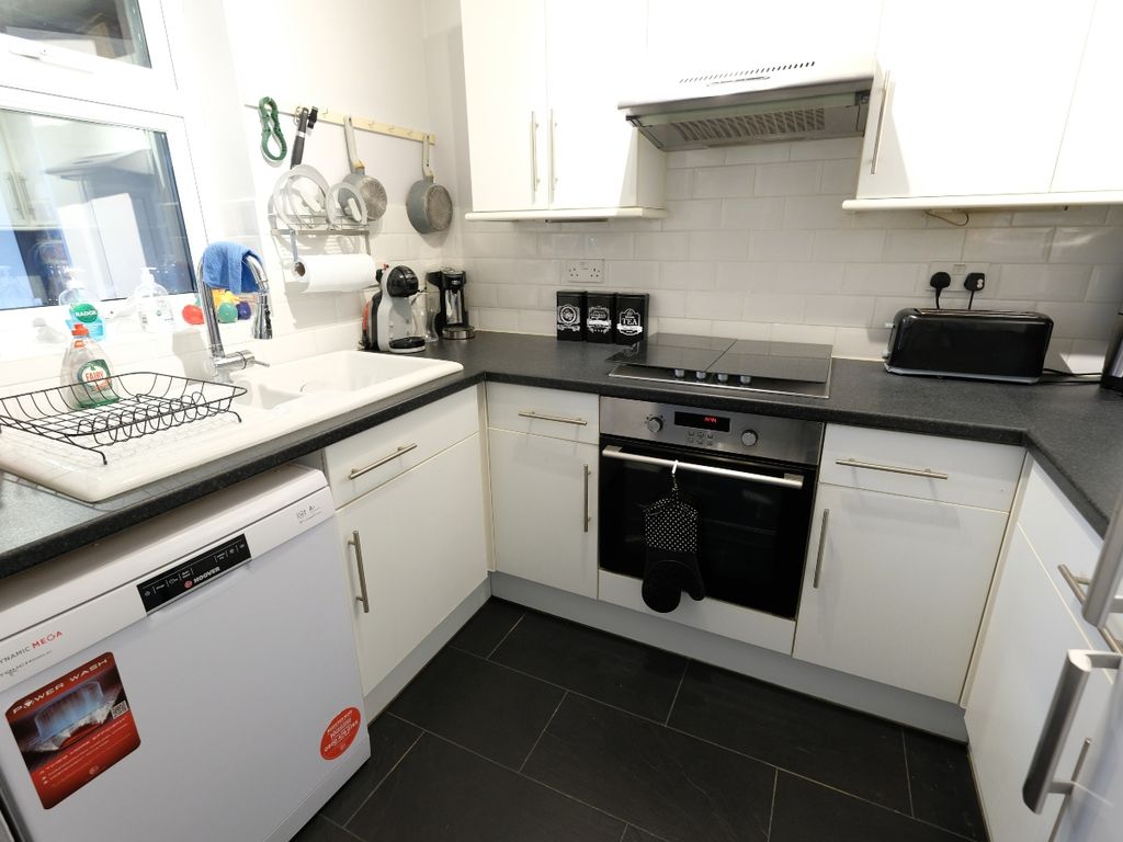 2 bed terraced house for sale in Vicarage Road, Marchwood SO40, £235,000